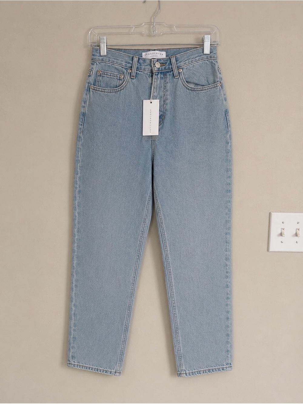 NWT Premium Slim Boyfriend Jeans - Picture 7 of 8